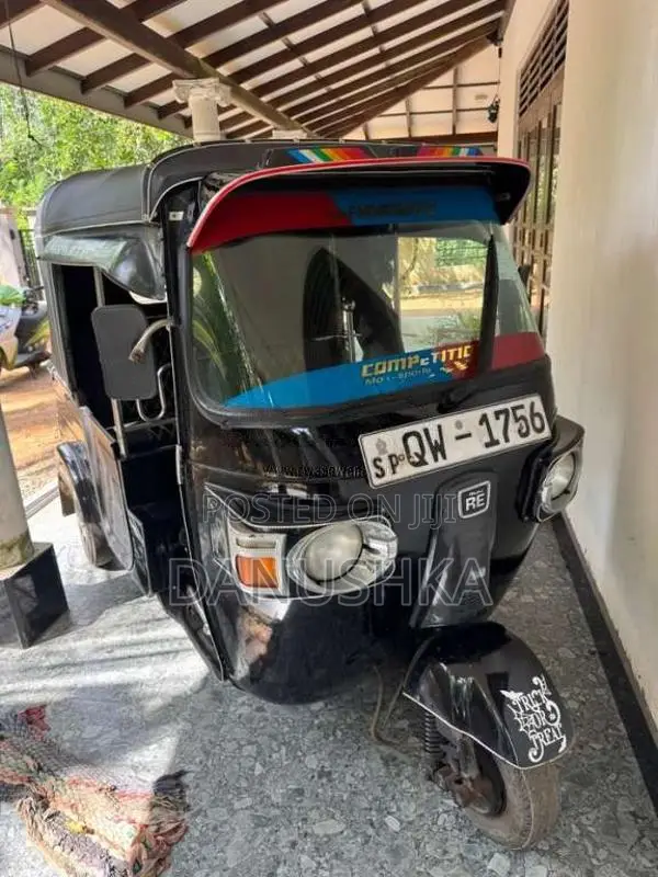 Bajaj 4 Stroke 2009 Three Wheel (Used)