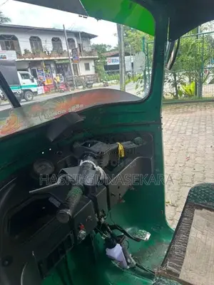 Bajaj 4 Stroke 2010 Three Wheel (Used)