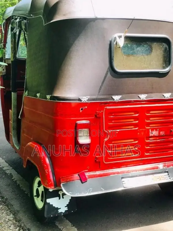 Bajaj RE 1998 Three Wheel (Used)