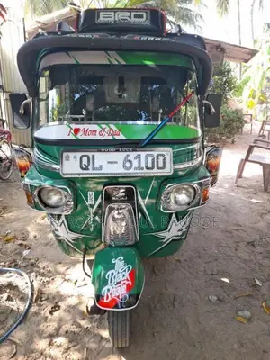 Bajaj 4 stroke 2007 Three Wheel (Used)