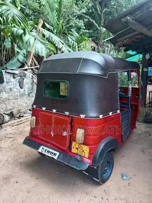Bajaj 4 stroke 2008 Three Wheel (Used)