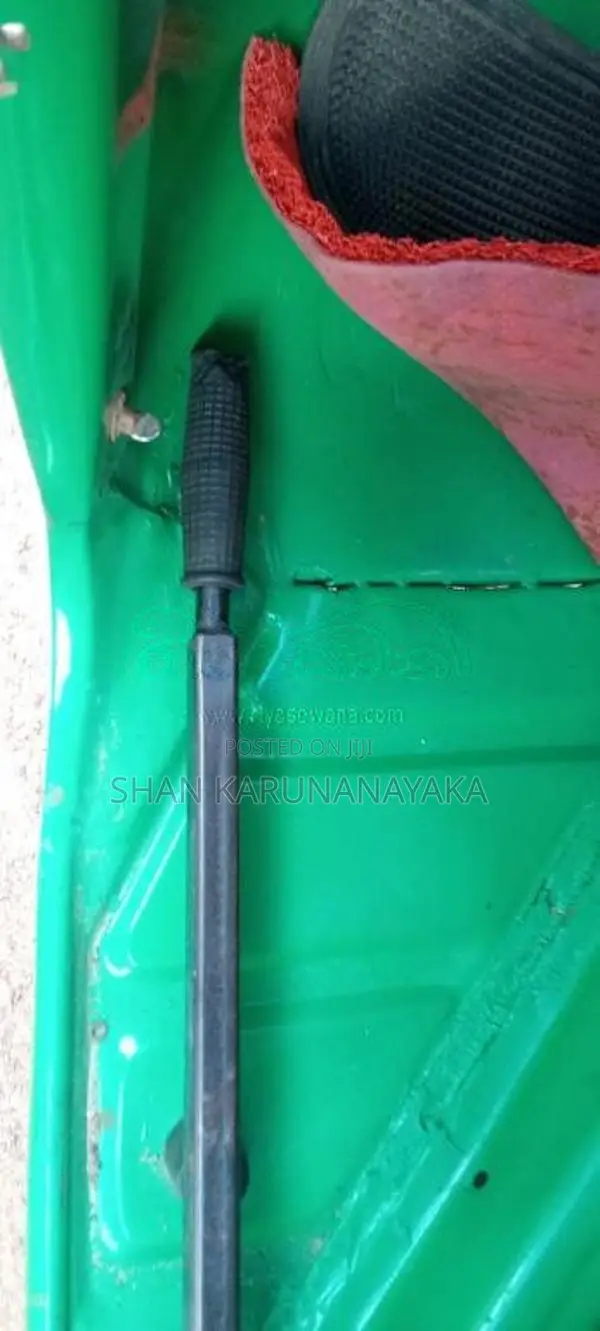 Bajaj RE 2005 Three Wheel (Used)