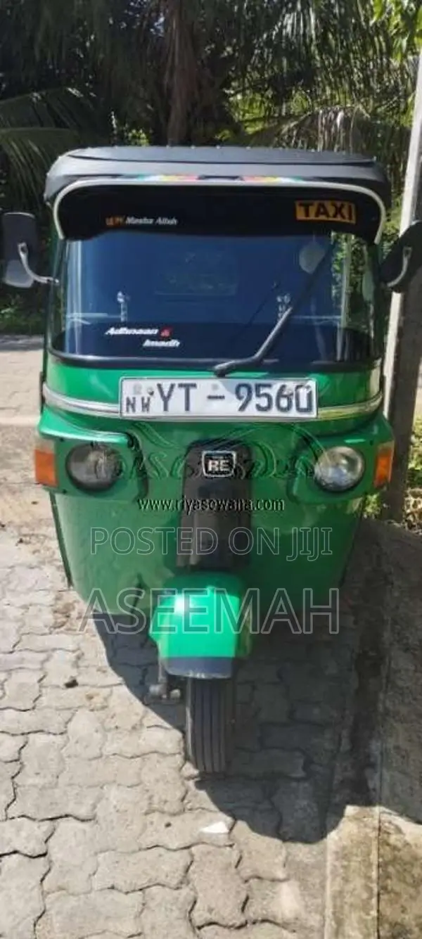 Bajaj RE 205 2012 Three Wheel (Used)