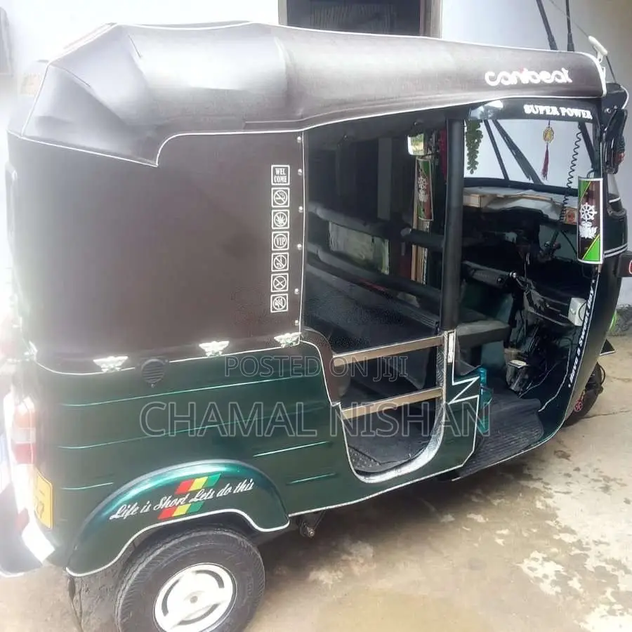 Bajaj RE 2 Stroke 2004 Three Wheel (Used)