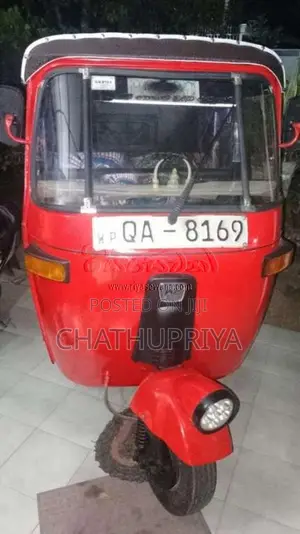 Bajaj RE 2 Stroke 2005 Three Wheel (Used)