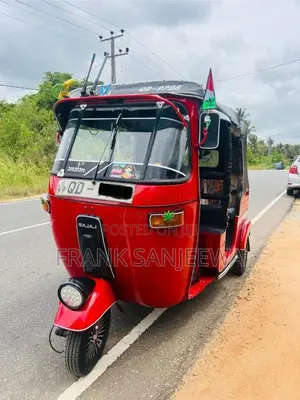 Bajaj 2 Stroke 2006 Three Wheel (Used)