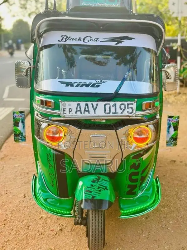Bajaj RE 4 Stroke 2015 Three Wheel (Used)