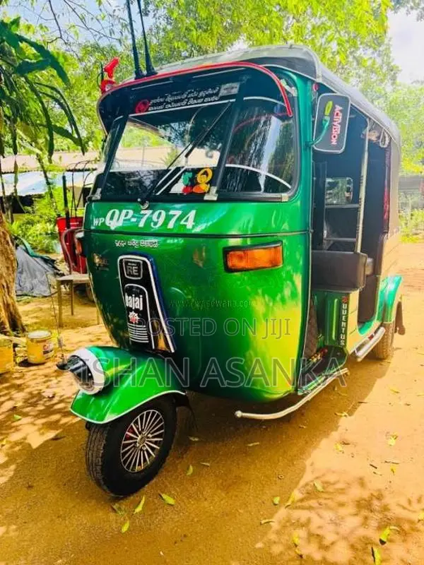 Bajaj 4 Stroke 2008 Three Wheel (Used)