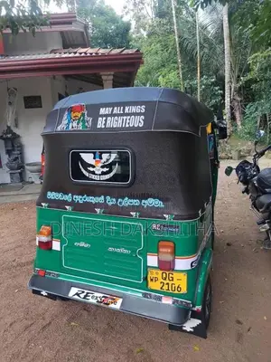 Bajaj 2 Stroke 2006 Three Wheel (Used)