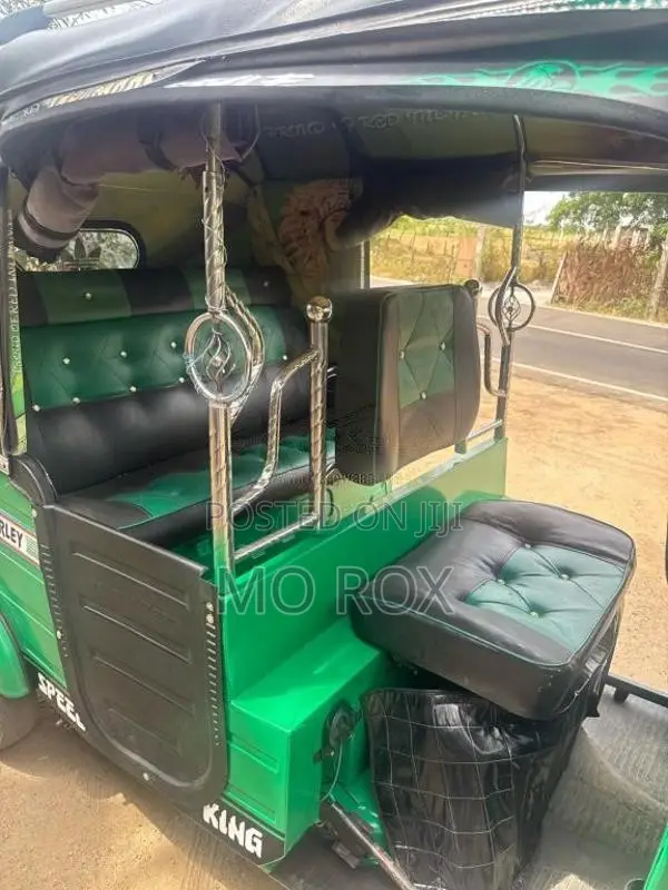 Bajaj RE 4 Stroke 2015 Three Wheel (Used)