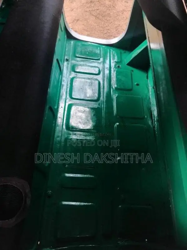 Bajaj 2 Stroke 2006 Three Wheel (Used)