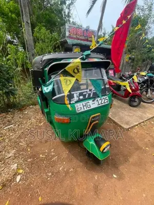 Bajaj 2 Stroke 2003 Three Wheel (Used)