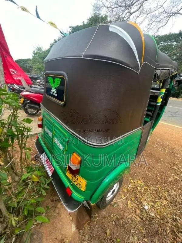 Bajaj 2 Stroke 2003 Three Wheel (Used)