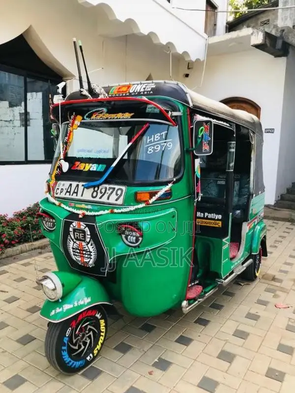 Bajaj RE 2015 Three Wheel (Used)