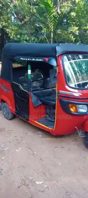 TVS King 2014 Three Wheel (Used)
