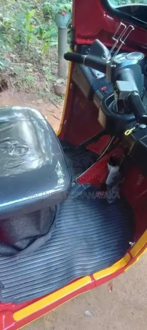 TVS King 2014 Three Wheel (Used)