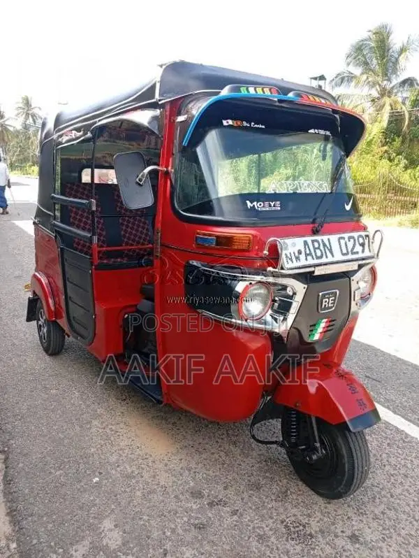 Bajaj Re 205 2016 Three Wheel (Used)