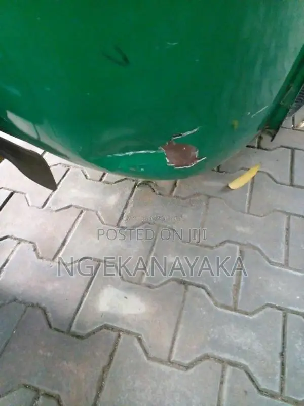 Bajaj RE 1982 Three Wheel (Used)
