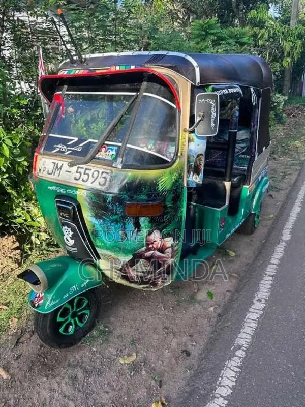 Bajaj 2 Stroke 2004 Three Wheel (Used)