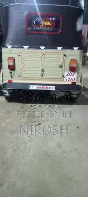 Bajaj 2 Stroke 2000 Three Wheel (Used)