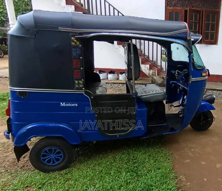 Bajaj RE 1998 Three Wheel (Used)
