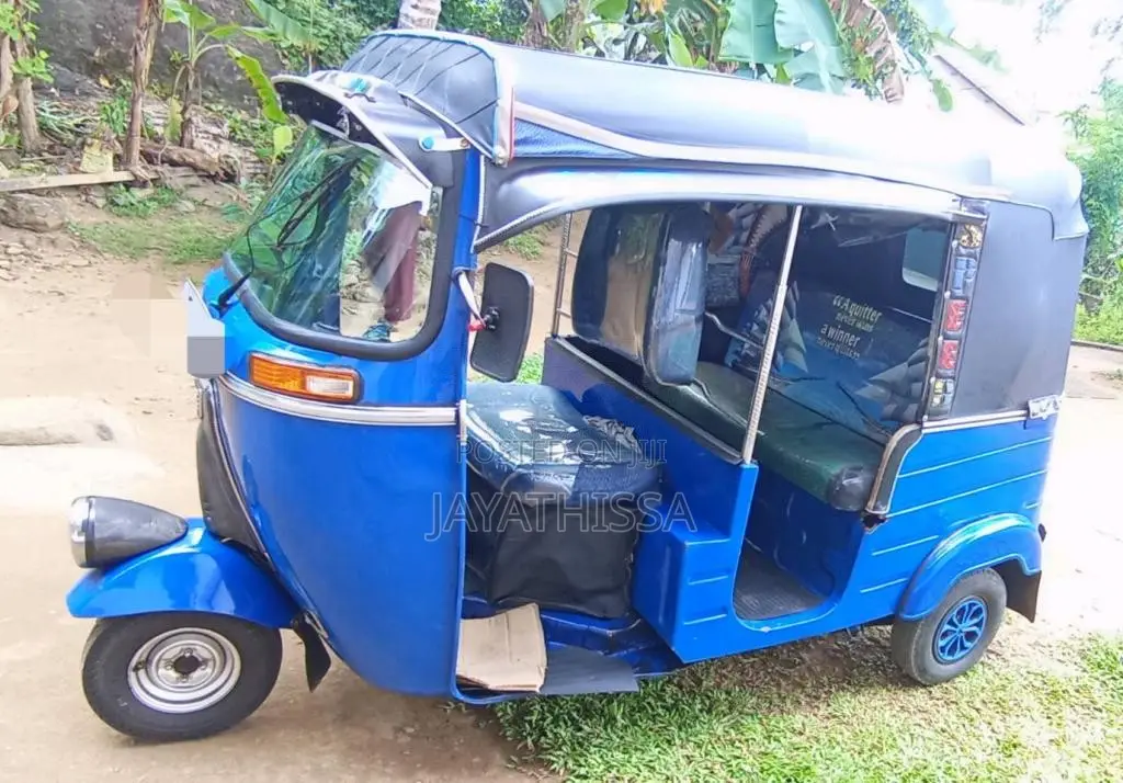 Bajaj RE 1998 Three Wheel (Used)