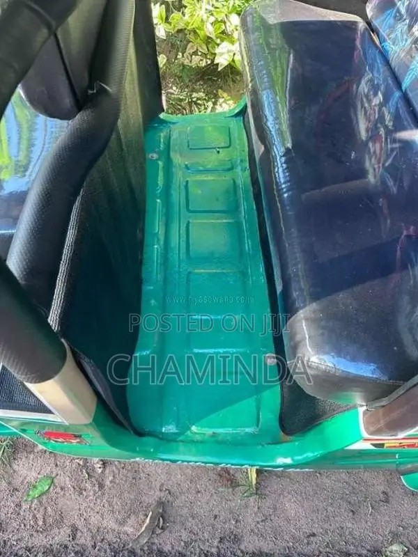 Bajaj 2 Stroke 2004 Three Wheel (Used)