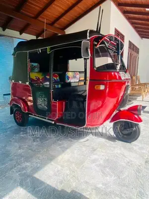 Bajaj 2 Stroke 2001 Three Wheel (Used)