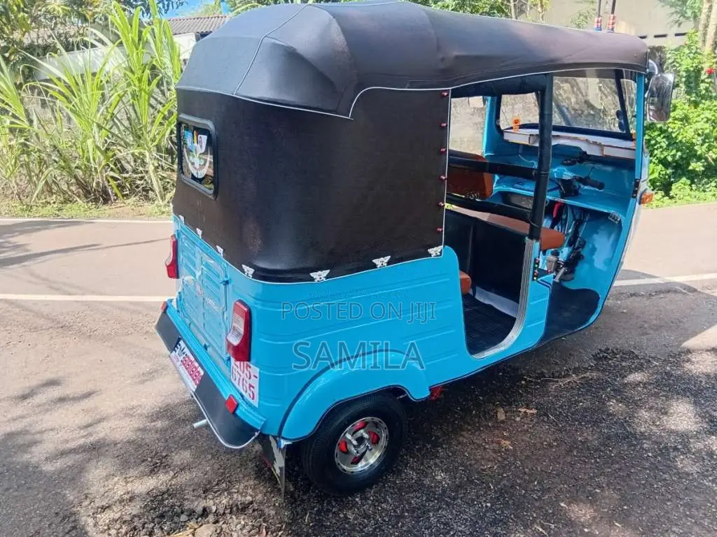 Bajaj 2 Stroke 1999 Three Wheel (Used)
