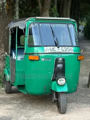 Bajaj RE 2 Stroke 2006 Three Wheel (Used)