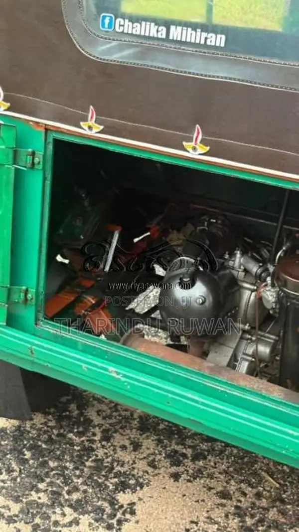 Bajaj RE 2 Stroke 2006 Three Wheel (Used)