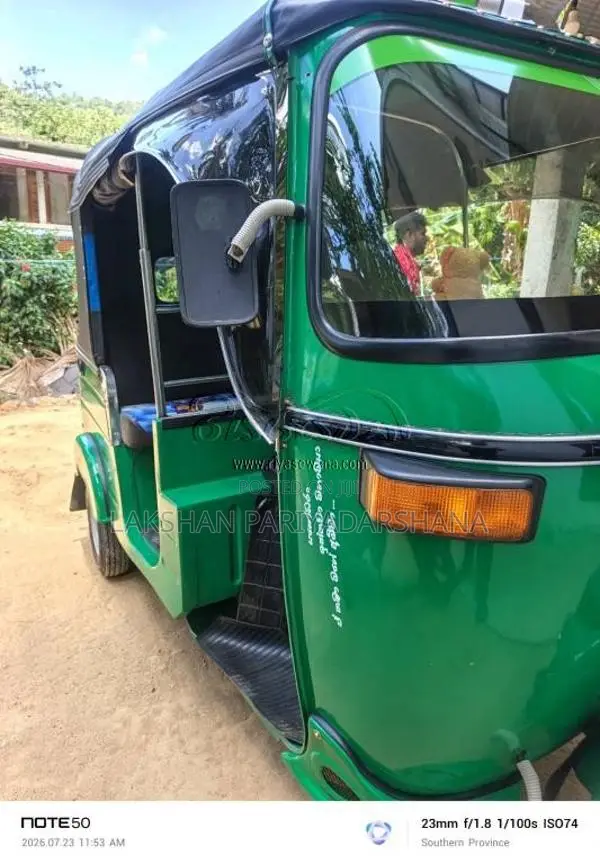 Bajaj 2 stroke 2006 Three Wheel (Used)