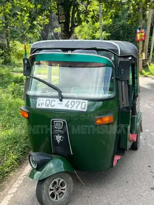 Bajaj 2 Stroke 2006 Three Wheel (Used)