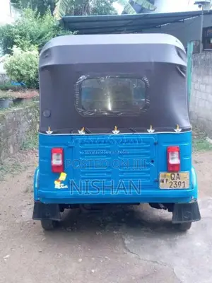 Bajaj RE 2 Stroke 2005 Three Wheel (Used)