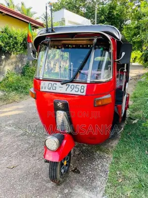 Bajaj RE 2 Stroke 2006 Three Wheel (Used)