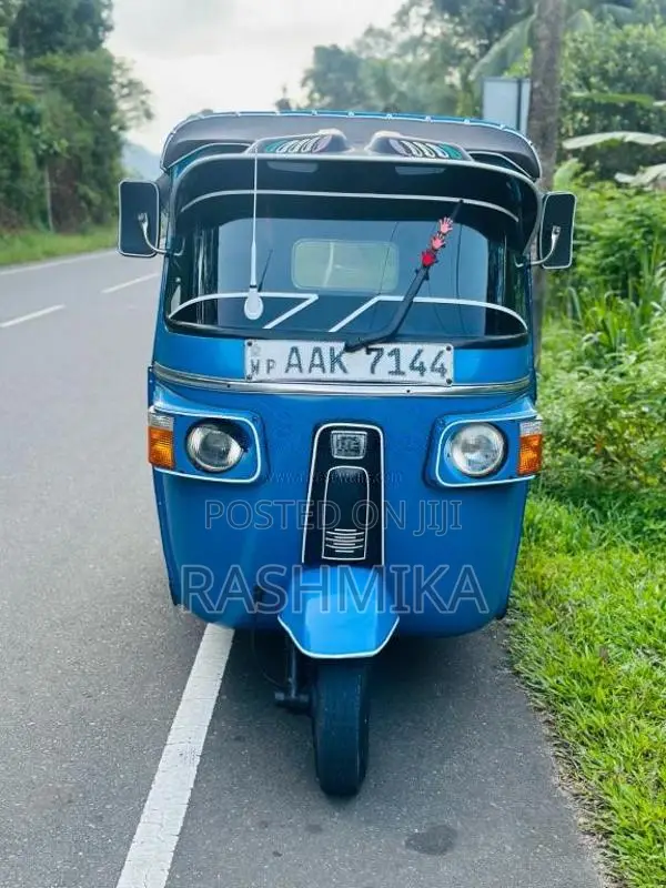 Bajaj RE 4 Stroke 2013 Three Wheel (Used)