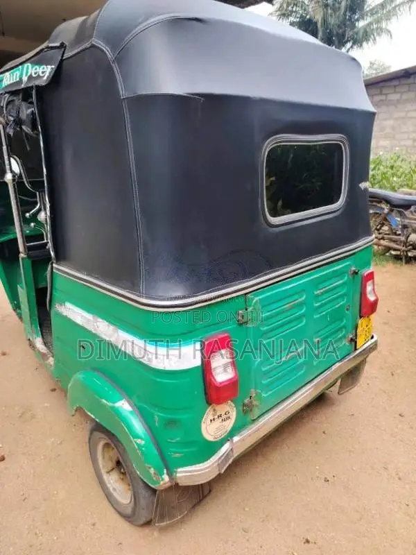 Bajaj RE 2004 Three Wheel (Used)