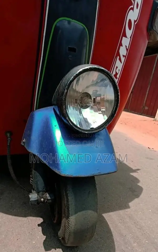 Bajaj 2 Stroke 1989 Three Wheel (Used)