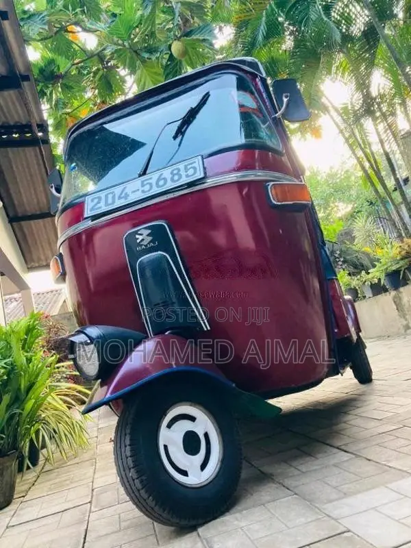 Bajaj RE 1998 Three Wheel (Used)