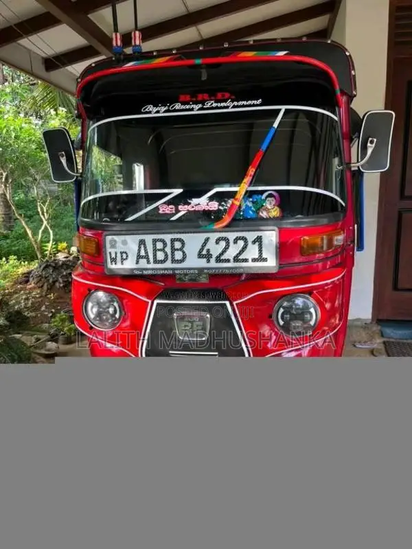 Bajaj RE 205 2015 Three Wheel (Used)