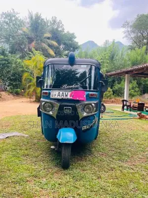 Bajaj RE 2014 Three Wheel (Used)