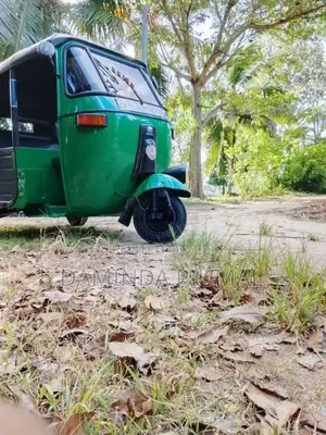 Bajaj 2 Stroke 2006 Three Wheel (Used)