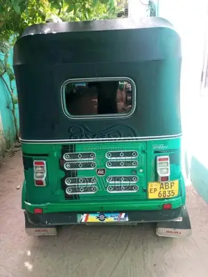 Bajaj RE 4 Stroke 2017 Three Wheel (Used)