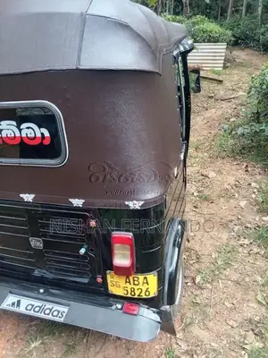 Bajaj RE 2015 Three Wheel (Used)