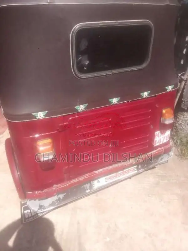 Bajaj 2 Stroke 2001 Three Wheel (Used)