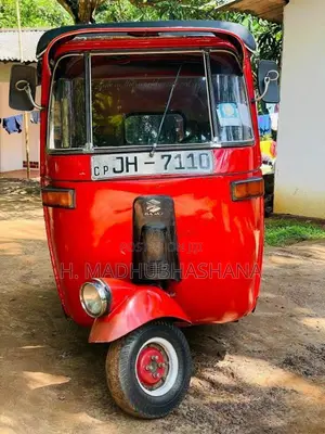 Bajaj RE 2004 Three Wheel (Used)