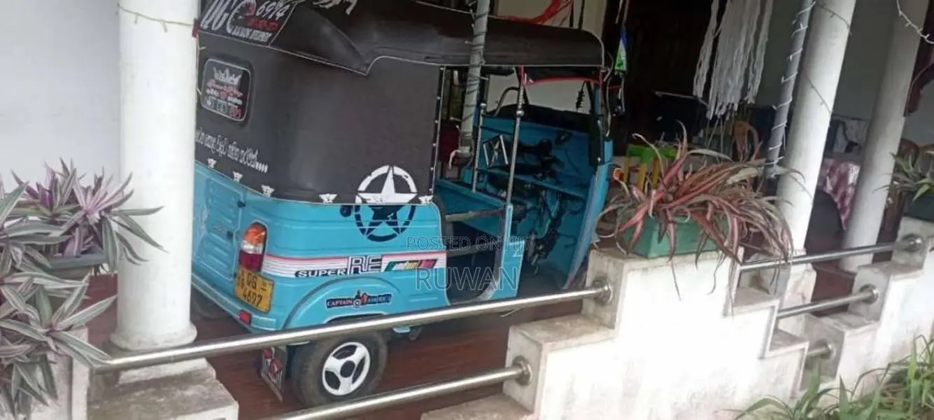Bajaj 2 Stroke 2007 Three Wheel (Used)