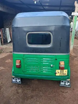 Bajaj RE 2005 Three Wheel (Used)