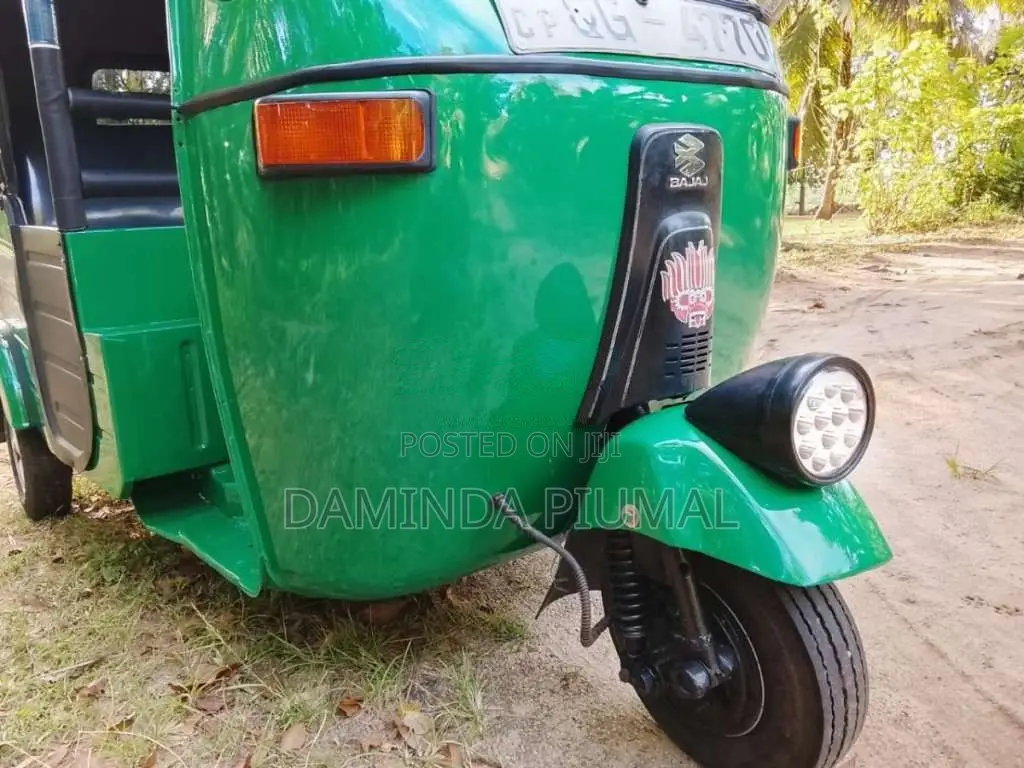 Bajaj 2 Stroke 2006 Three Wheel (Used)