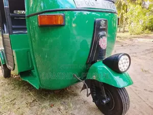 Bajaj 2 Stroke 2006 Three Wheel (Used)
